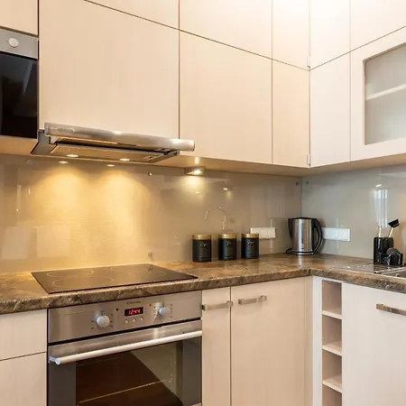 Golden - Bright & Stylish, Stawki Street Apartamento *