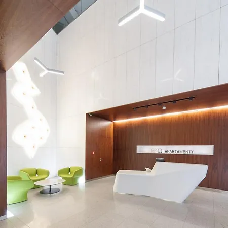 Golden - Bright And Stylish -city Center - Stawki