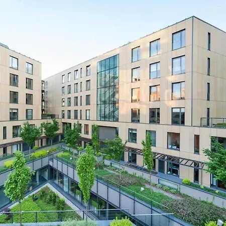 Golden - Bright & Stylish, Stawki Street Apartament *