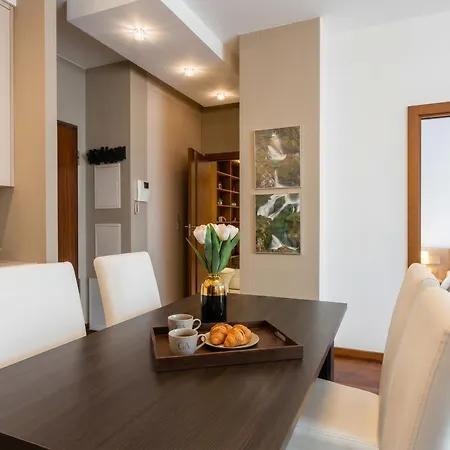 Apartament Golden - Bright & Stylish, Stawki Street *