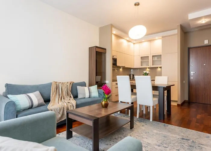 Golden - Bright & Stylish, Stawki Street Apartment Warsaw